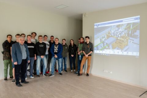 KOLTECH zorganizował warsztaty dla studentów Automatyki i Robotyki (fot.: D.Karpisz Koltech)