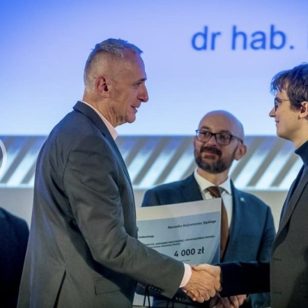 Screenshot_2025-11-09-13-23-05-317_com.android.chrome