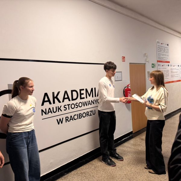 WhatsApp Image 2025-11-17 at 15.30.28 (3)