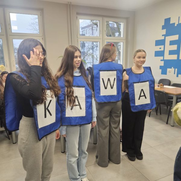 WhatsApp Image 2025-11-17 at 15.34.06 (2)