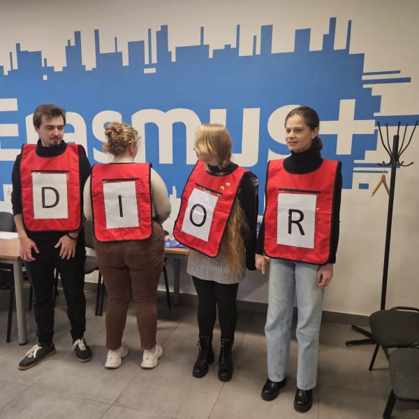 WhatsApp Image 2025-11-17 at 15.34.06