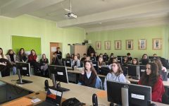 fb2a8de5-f7d2-4175-bdec-b6002590478b