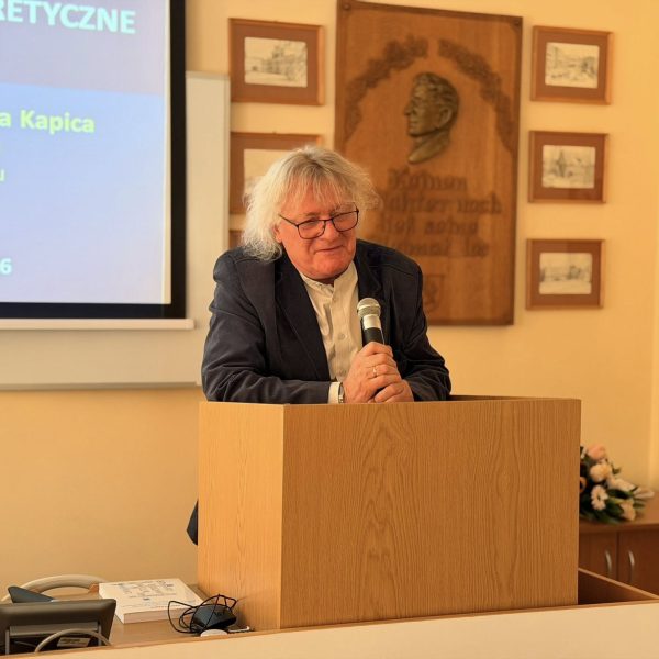 648838344_1565038855407514_1444975712147646274_n