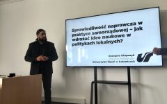 oplus_0