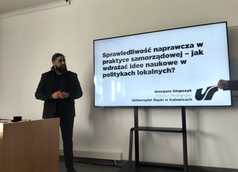 oplus_0